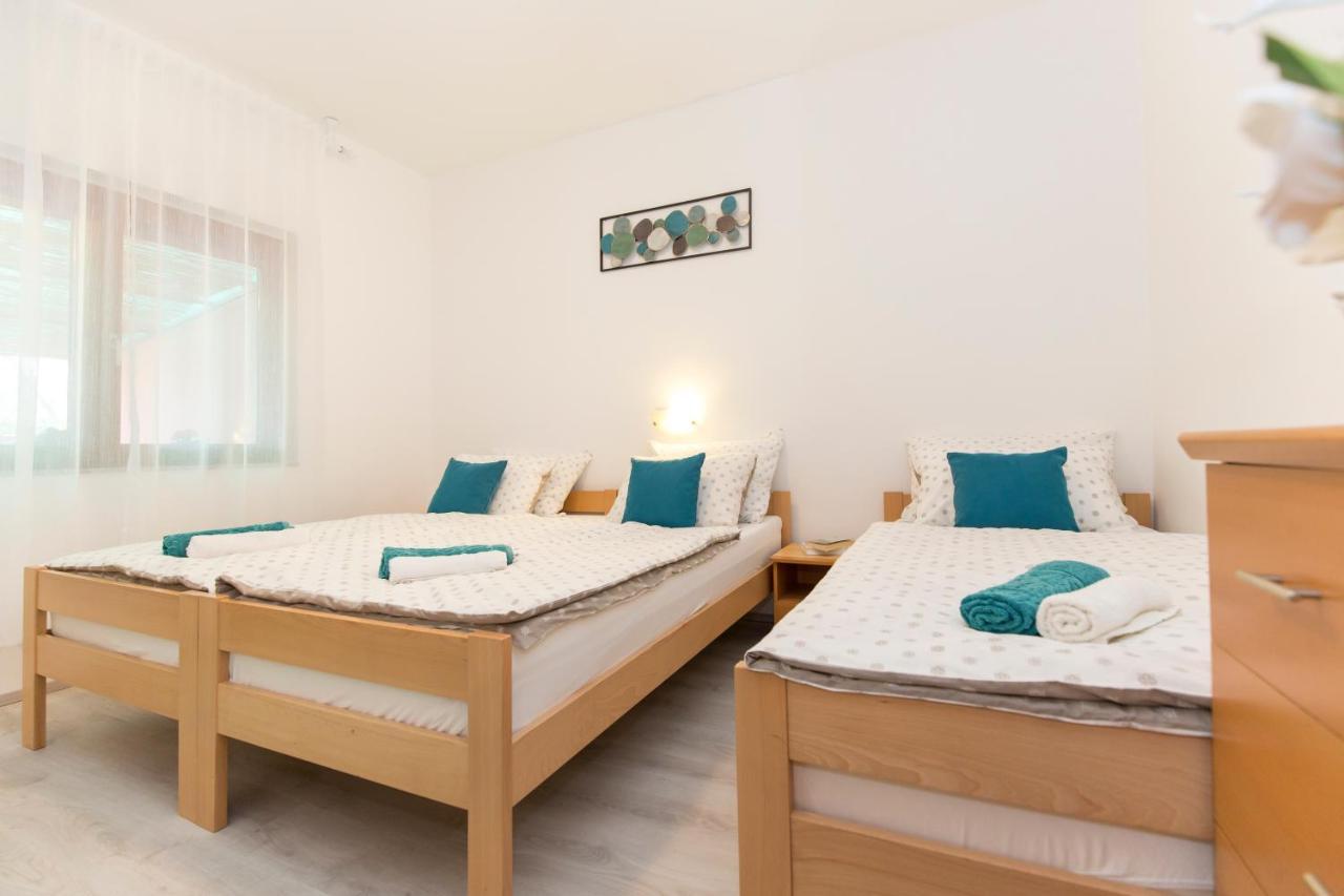 Studio Apartman Branka Labin  Buitenkant foto