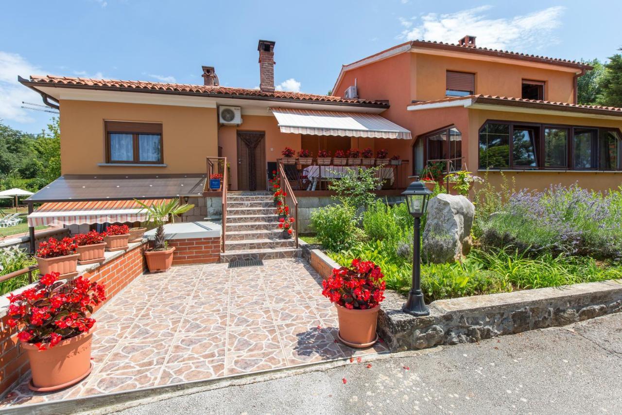 Studio Apartman Branka Labin  Buitenkant foto